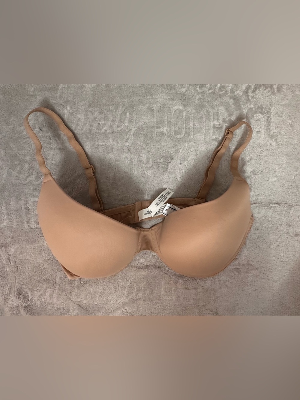 NWT PINK Victoria’s Secret Wear Everywhere Push-Up Bra - 34DD

Item